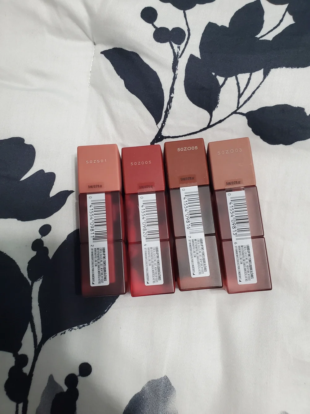 Maybelline SuperStay Teddytint Matte Lip Set - Deep Red and Berry Tones